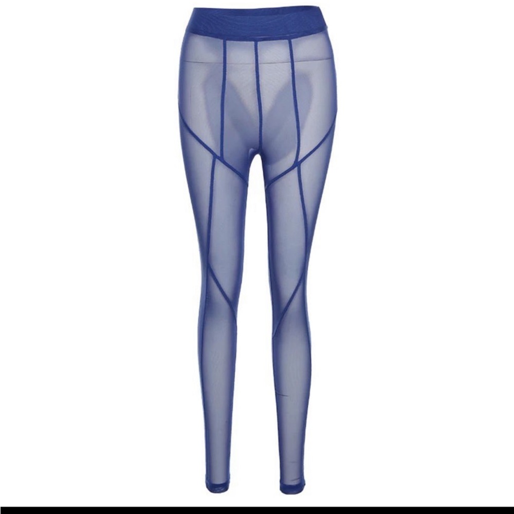 Mesh tights